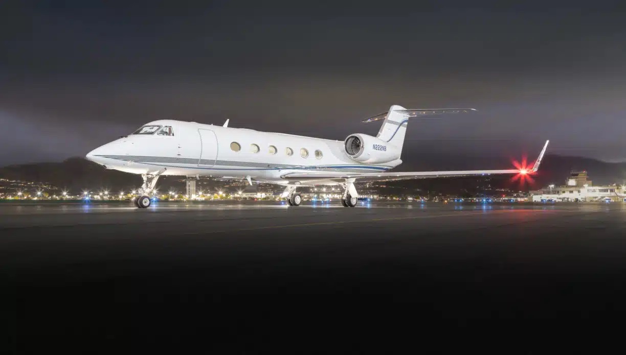 Gulfstream G450 LargeCabin LongRange Business Jet For Sale